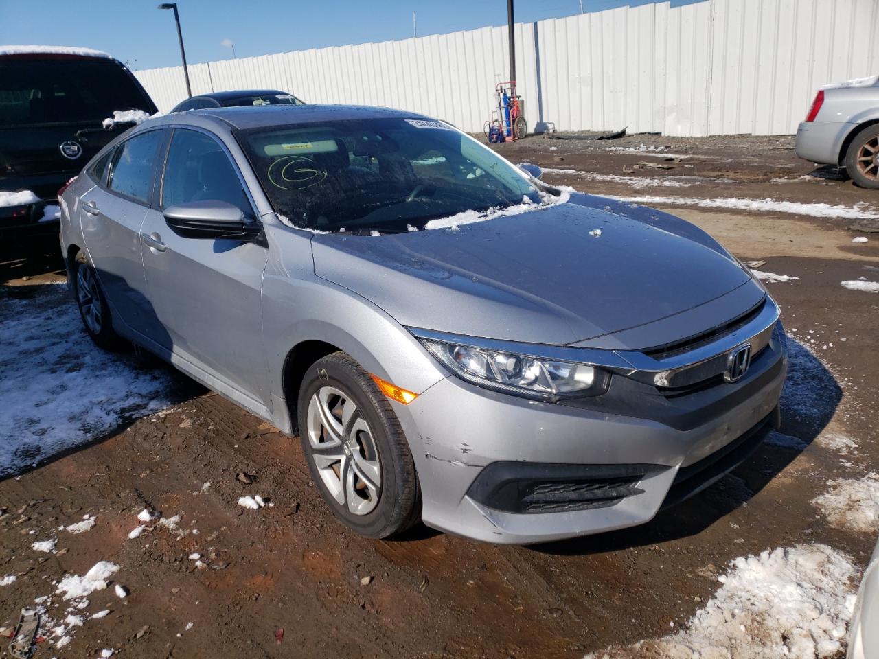 Photo 1 from auction – 2016 HONDA CIVIC LX with VIN 2HGFC2F51GH569575