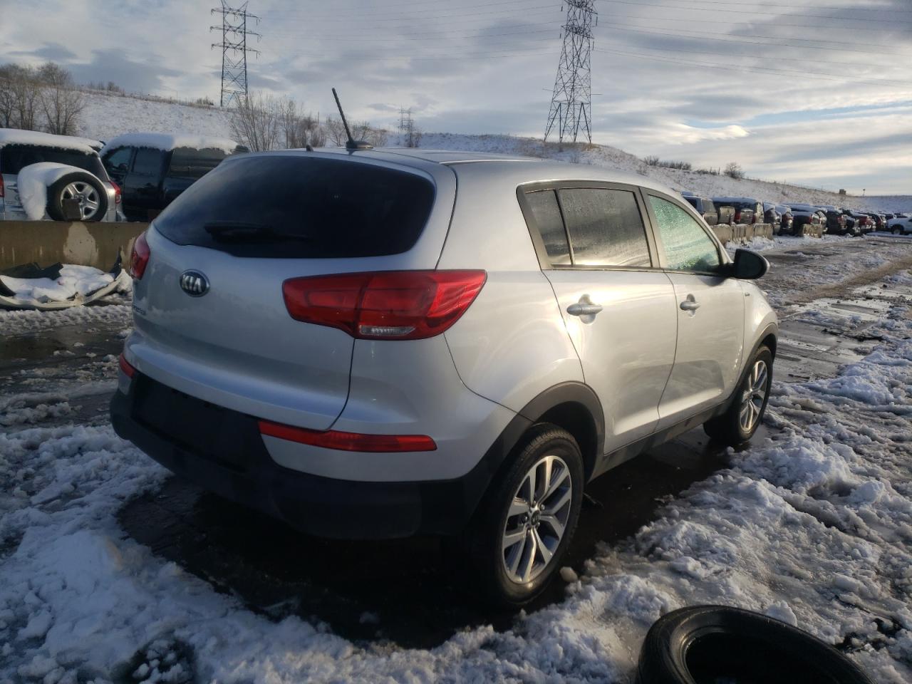 Photo 4 from auction – 2015 KIA SPORTAGE L with VIN KNDPBCAC3F7680334