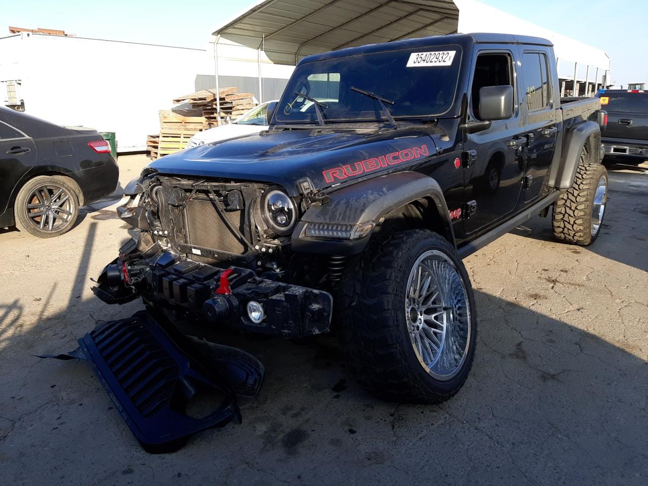 Photo 2 from auction – 2021 JEEP GLADIATOR with VIN 1C6JJTBG2ML601144