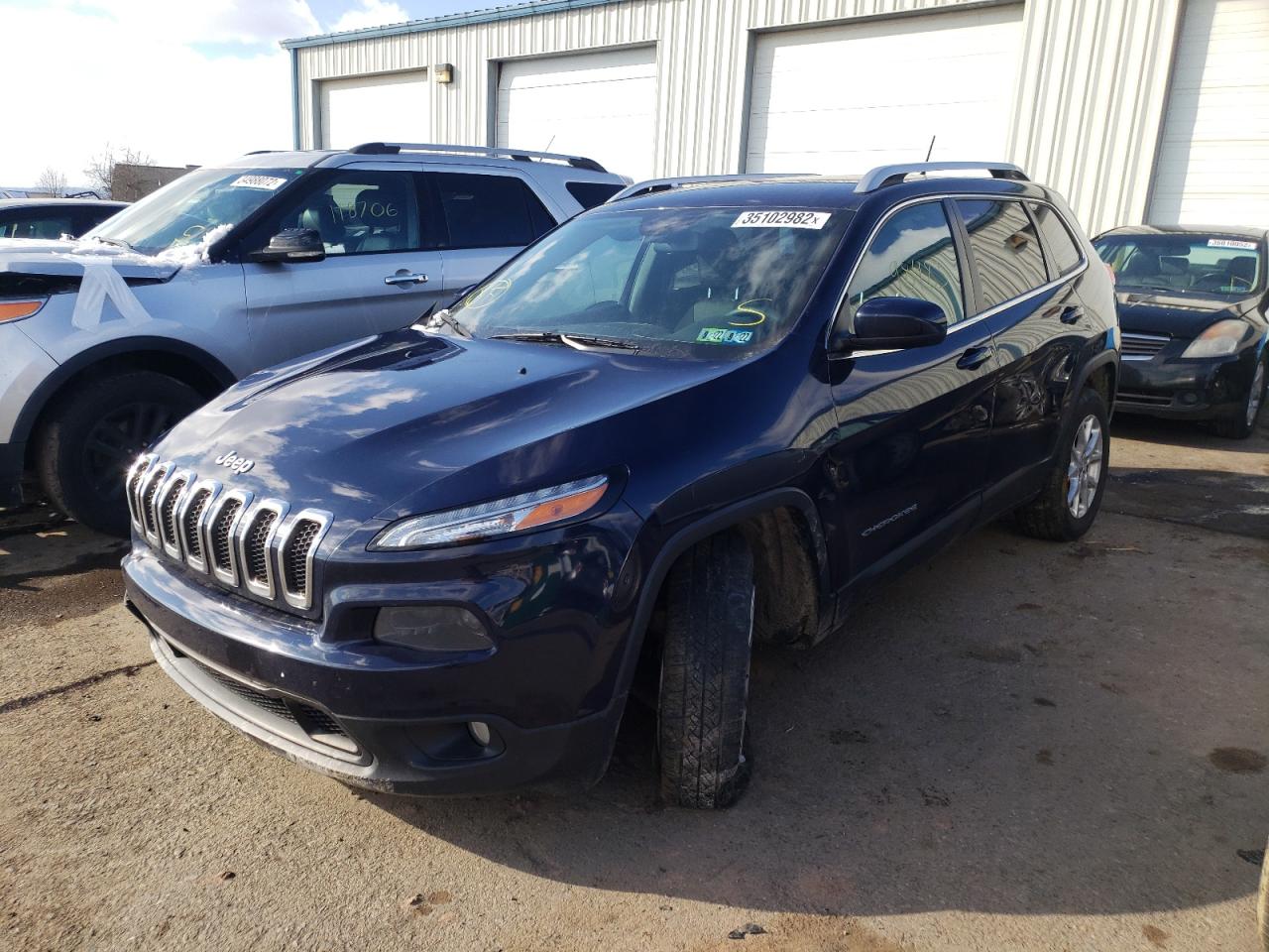 Photo 2 from auction – 2014 JEEP CHEROKEE L with VIN 1C4PJMCS6EW146794