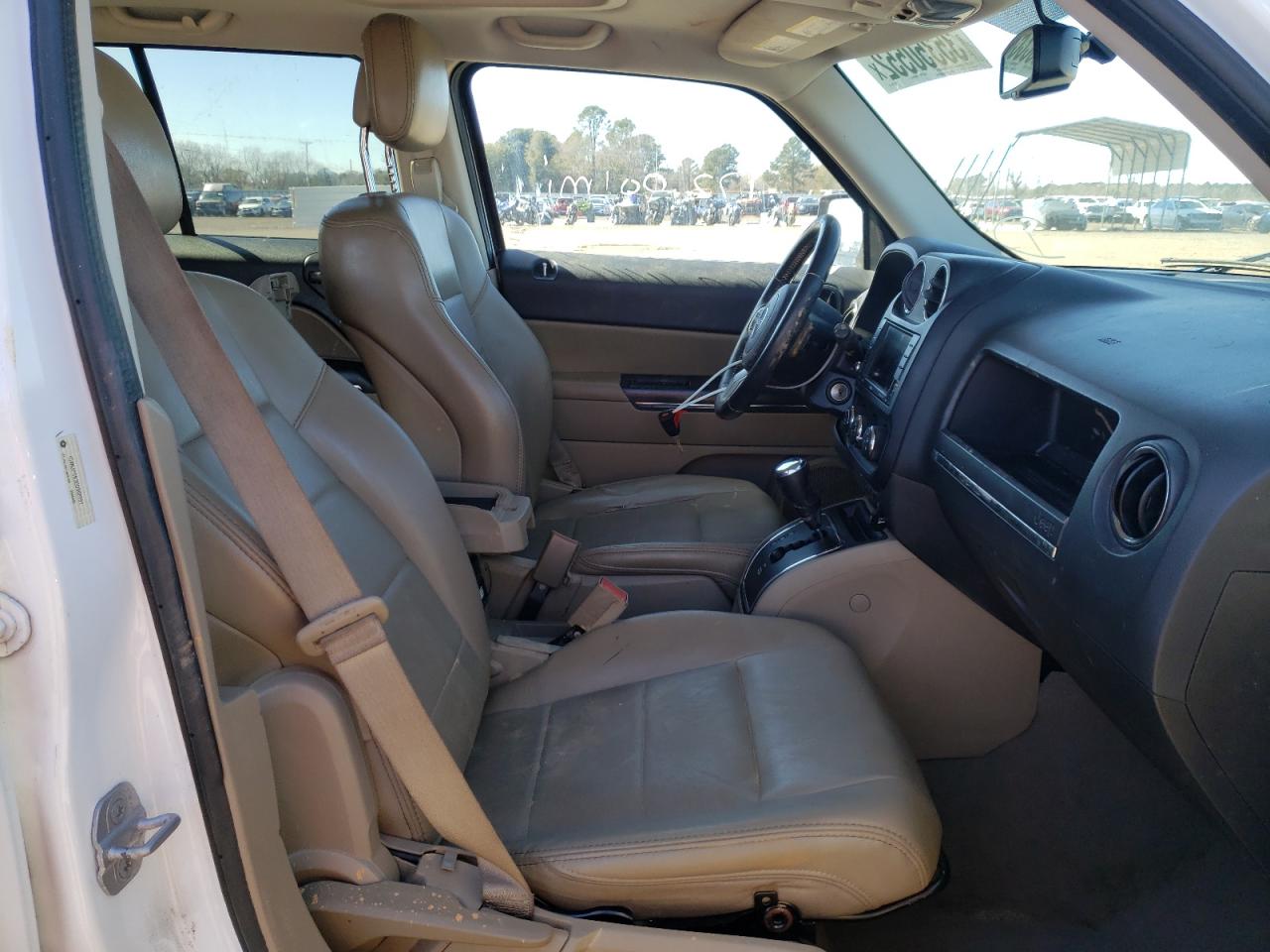 Photo 5 from auction – 2012 JEEP PATRIOT LI with VIN 1C4NJPCB3CD552291
