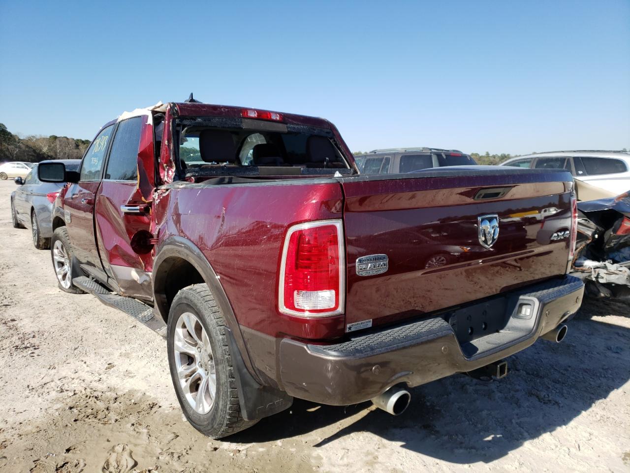 Zdjęcie 3 z aukcji – 2017 RAM 1500 LONGH z VIN 1C6RR7PT1HS854881