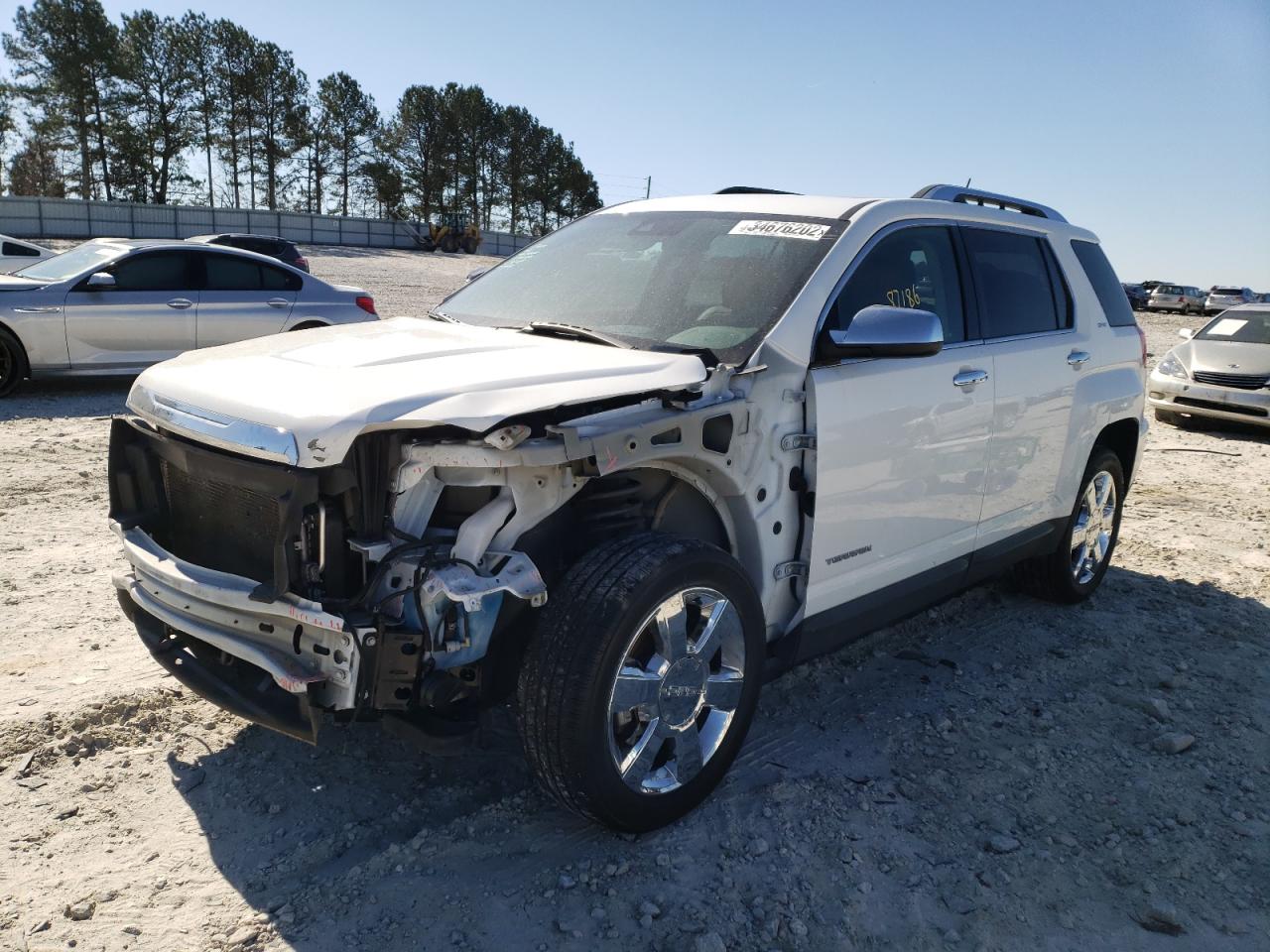 Photo 2 from auction – 2016 GMC TERRAIN SL with VIN 2GKFLPE37G6191645