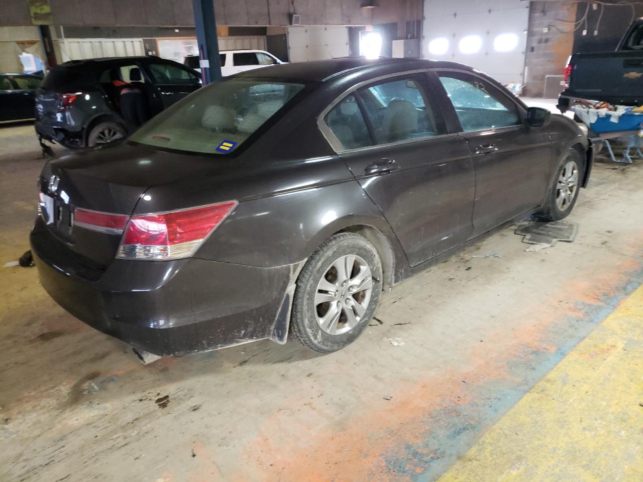 Photo 4 from auction – 2011 HONDA ACCORD LXP with VIN 1HGCP2F4XBA130963