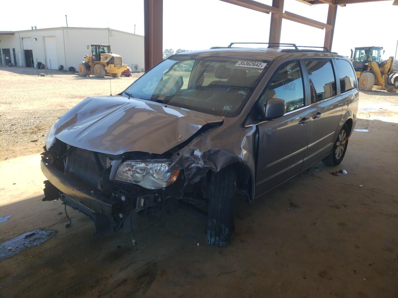 Photo 2 from auction – 2016 CHRYSLER TOWN & COU with VIN 2C4RC1BG0GR294644