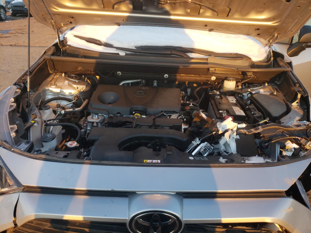Photo 7 from auction – 2019 TOYOTA RAV4 LE with VIN JTMF1RFV4KD031178