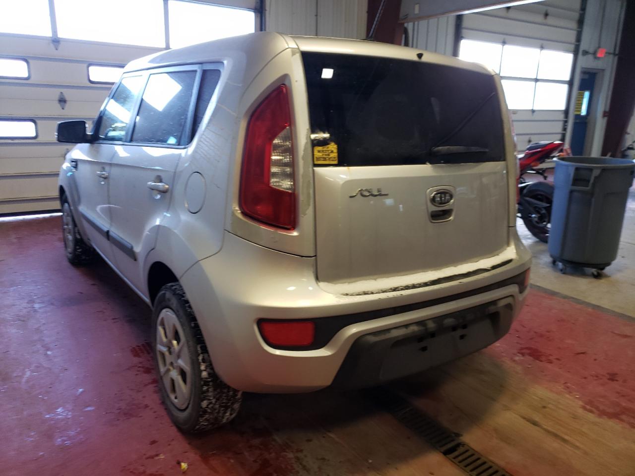 Photo 3 from auction – 2012 KIA SOUL with VIN KNDJT2A50C7416031