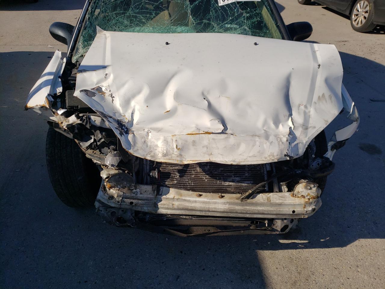 Photo 9 from auction – 2005 HONDA CIVIC LX with VIN 2HGES16545H629600