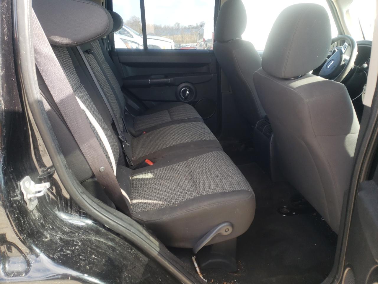 Zdjęcie 6 z aukcji – 2010 JEEP COMMANDER z VIN 1J4RG4GKXAC101591