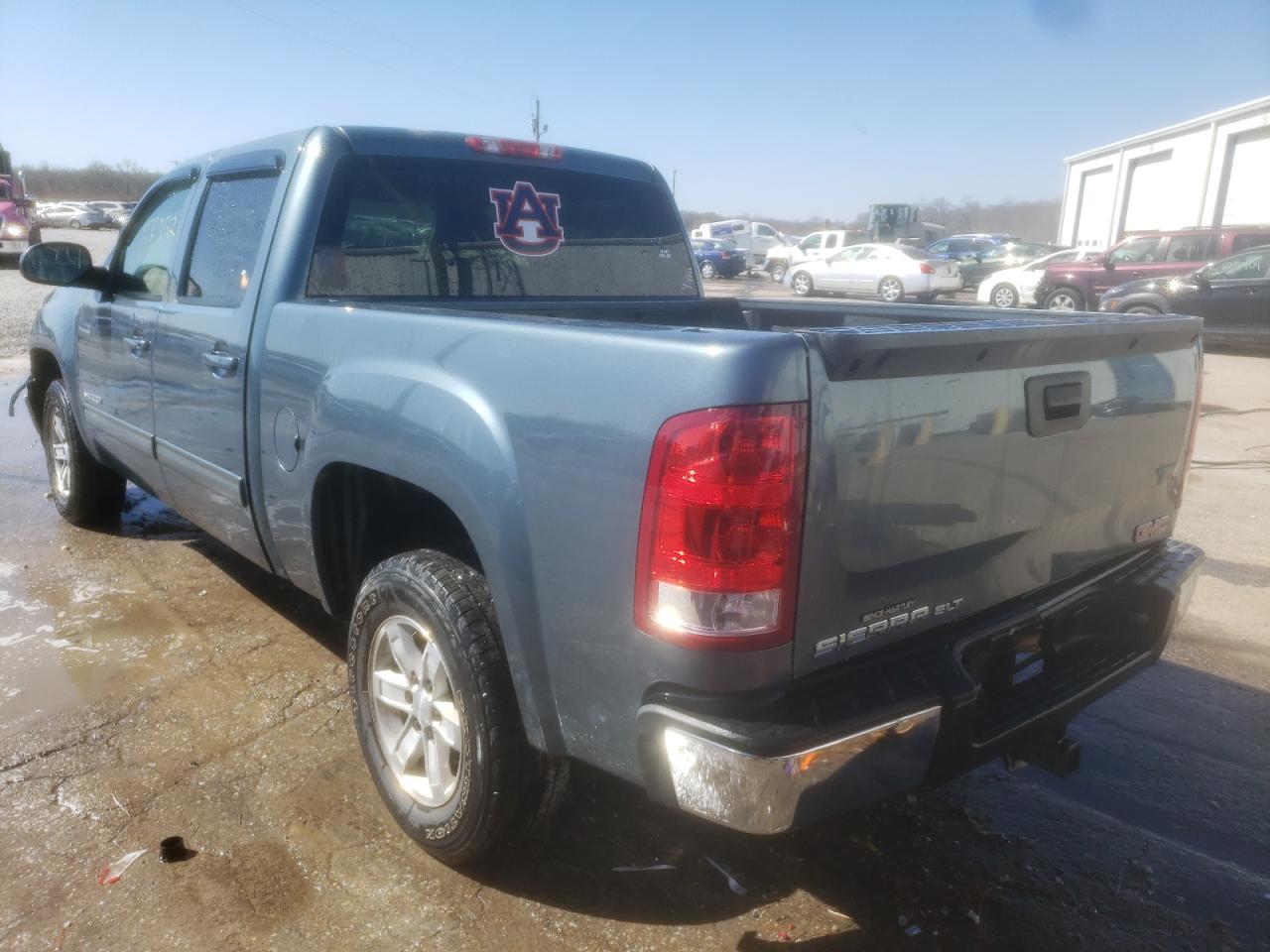 Photo 3 from auction – 2007 GMC NEW SIERRA with VIN 2GTEC13J271633640