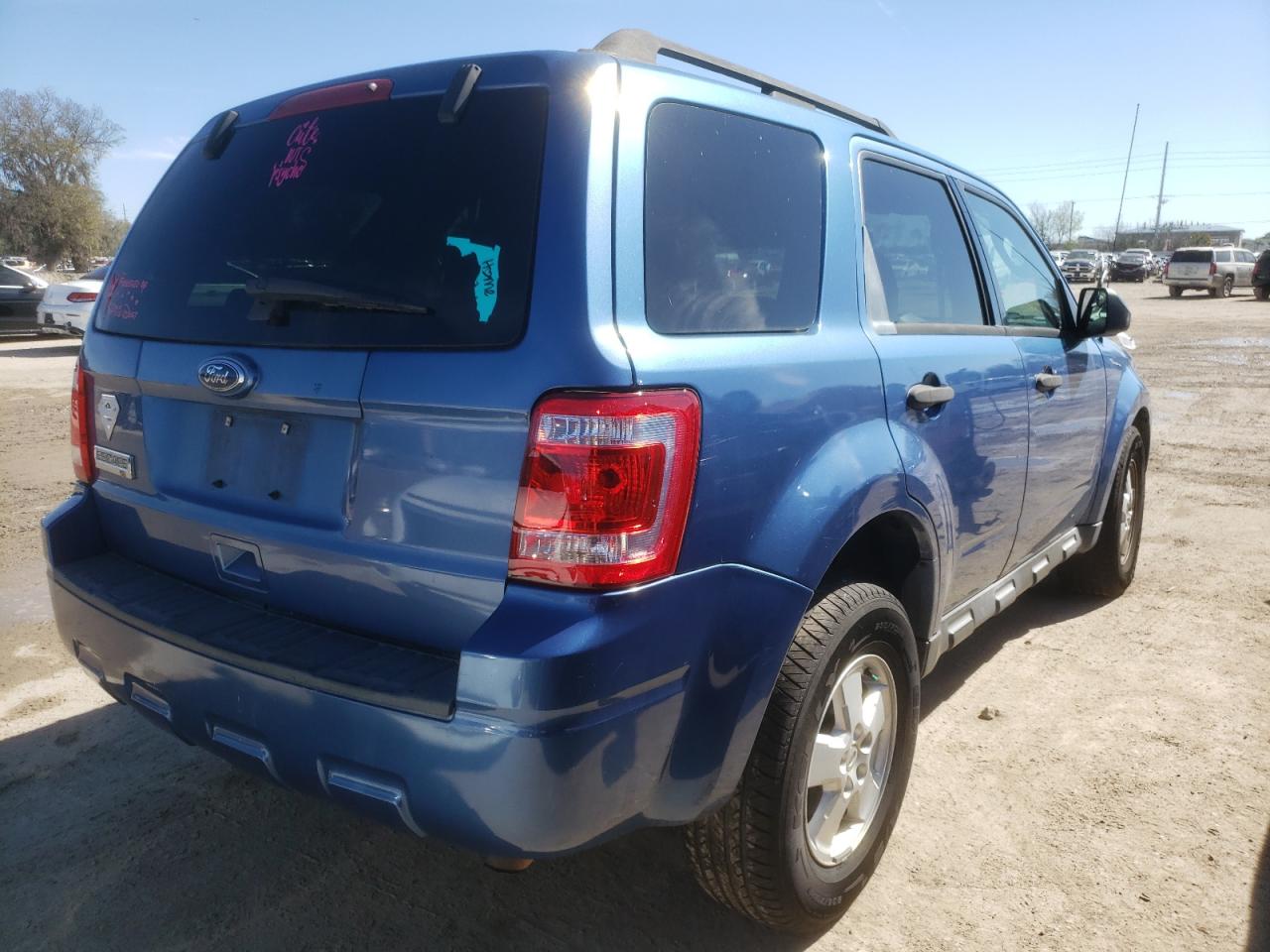 Photo 4 from auction – 2010 FORD ESCAPE XLT with VIN 1FMCU0D79AKC75747