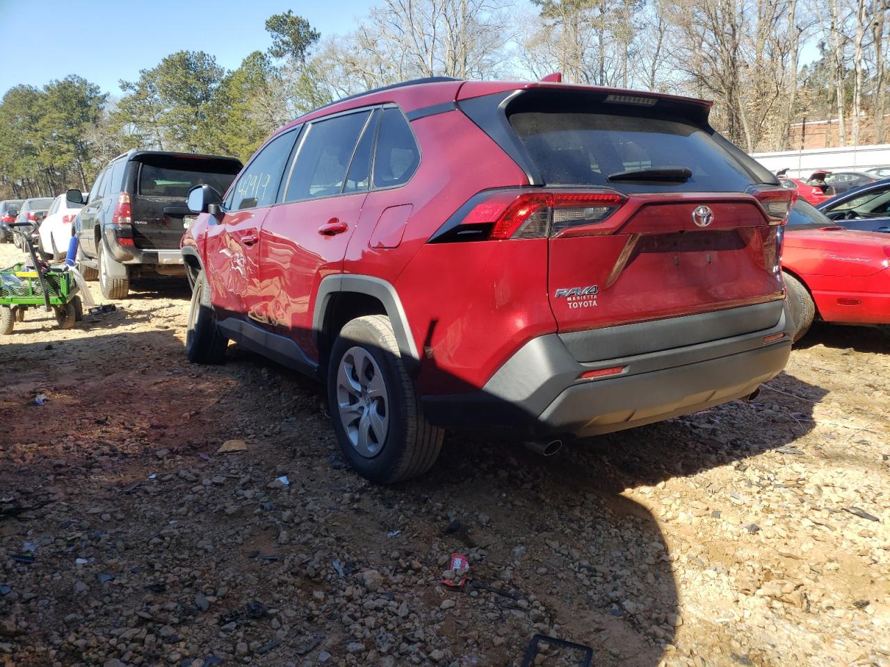 Photo 3 from auction – 2019 TOYOTA RAV4 LE with VIN 2T3H1RFVXKW041273