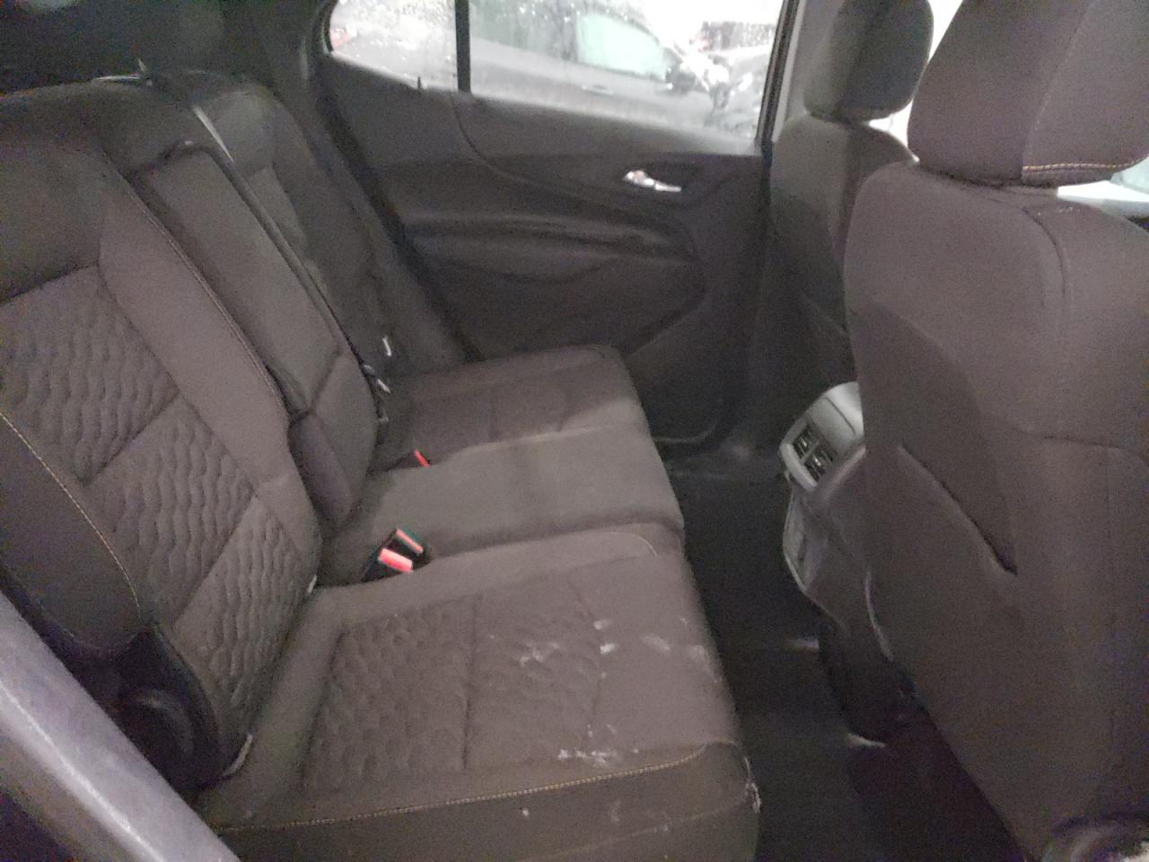 Photo 6 from auction – 2018 CHEVROLET EQUINOX LT with VIN 3GNAXSEV4JS554207