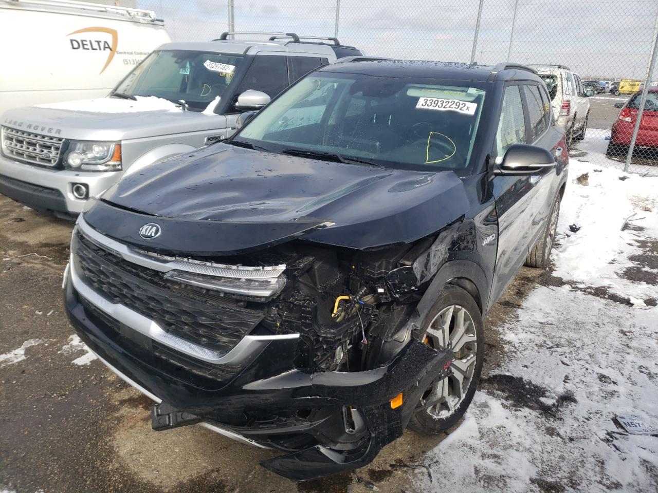 Photo 2 from auction – 2021 KIA SELTOS SX with VIN KNDETCA23M7181462