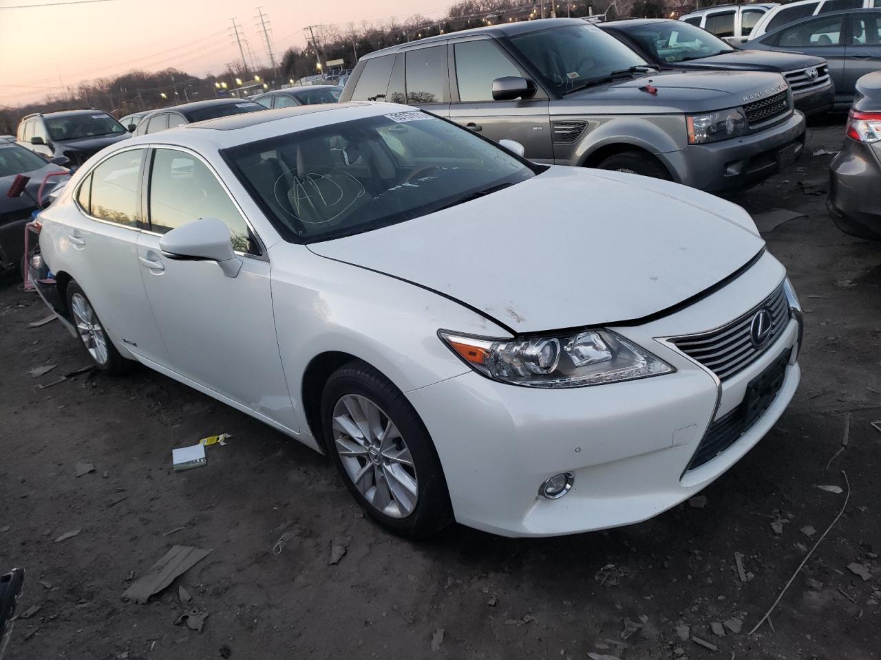 LEXUS ES 300H 2015 with VIN JTHBW1GG8F2087237 - Photo from auction