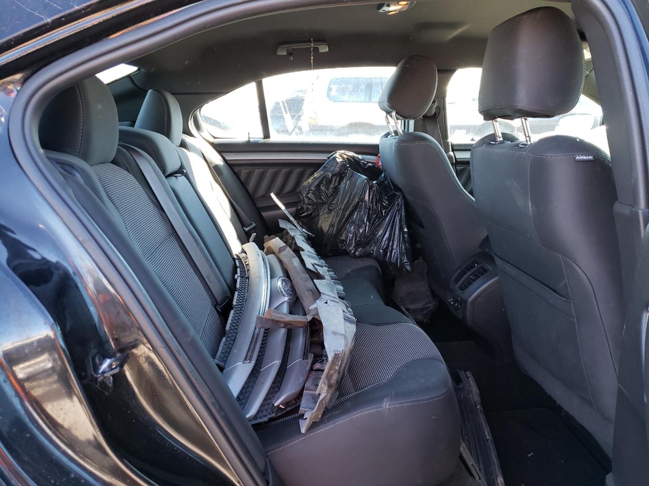 Photo 6 from auction – 2013 FORD TAURUS SEL with VIN 1FAHP2E80DG103821