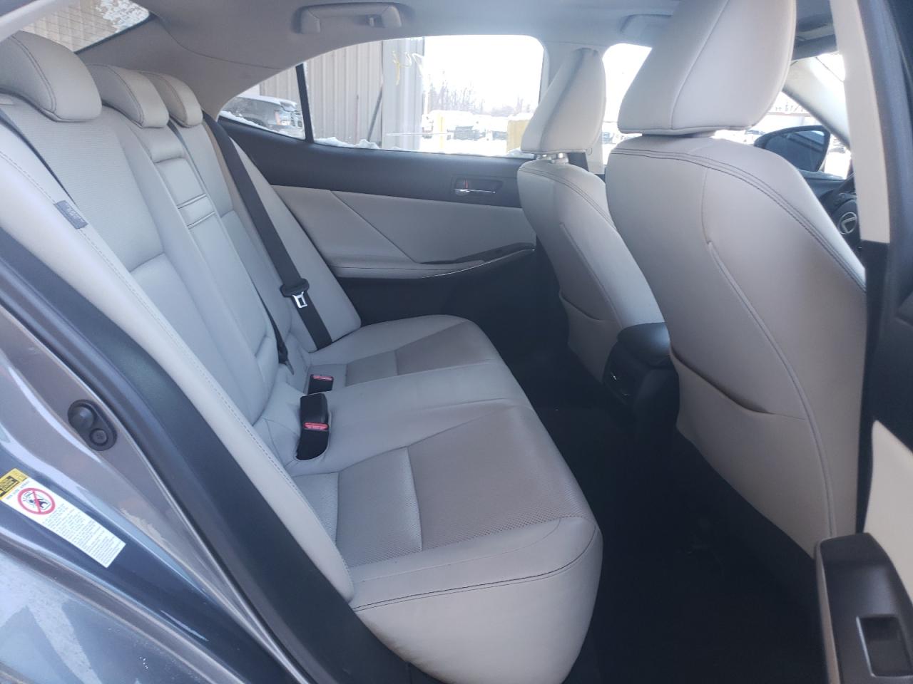 Photo 6 from auction – 2014 LEXUS IS 250 with VIN JTHBF1D2XE5031371