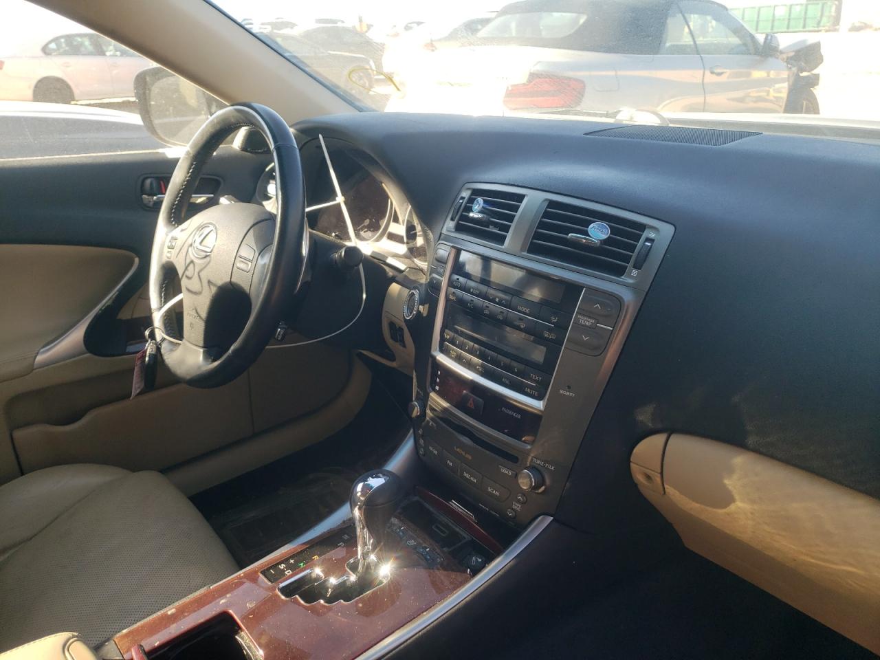 Photo 9 from auction – 2008 LEXUS IS 250 with VIN JTHCK262485026027