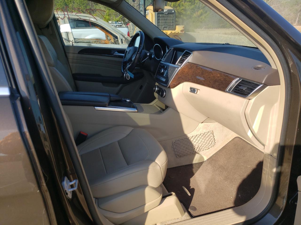 Photo 5 from auction – 2014 MERCEDES-BENZ ML 350 with VIN 4JGDA5JB3EA413006