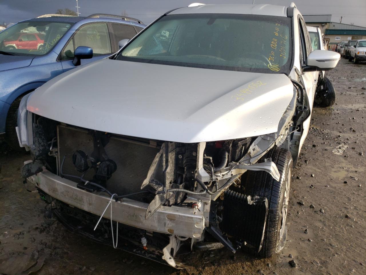 Photo 9 from auction – 2019 NISSAN PATHFINDER with VIN 5N1DR2MM1KC596880