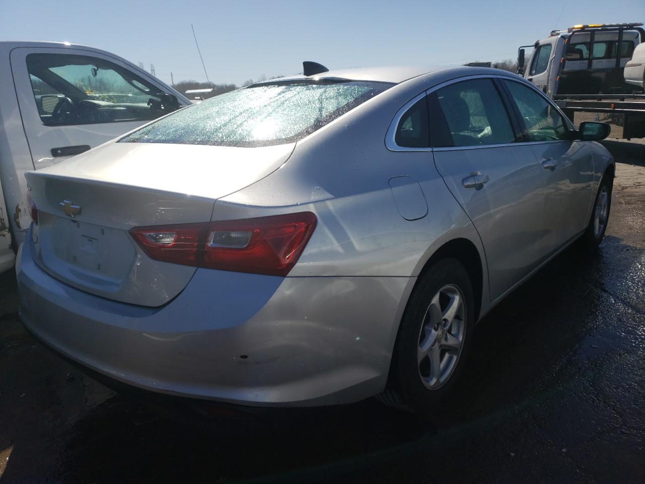 Photo 4 from auction – 2018 CHEVROLET MALIBU LS with VIN 1G1ZB5ST7JF136218