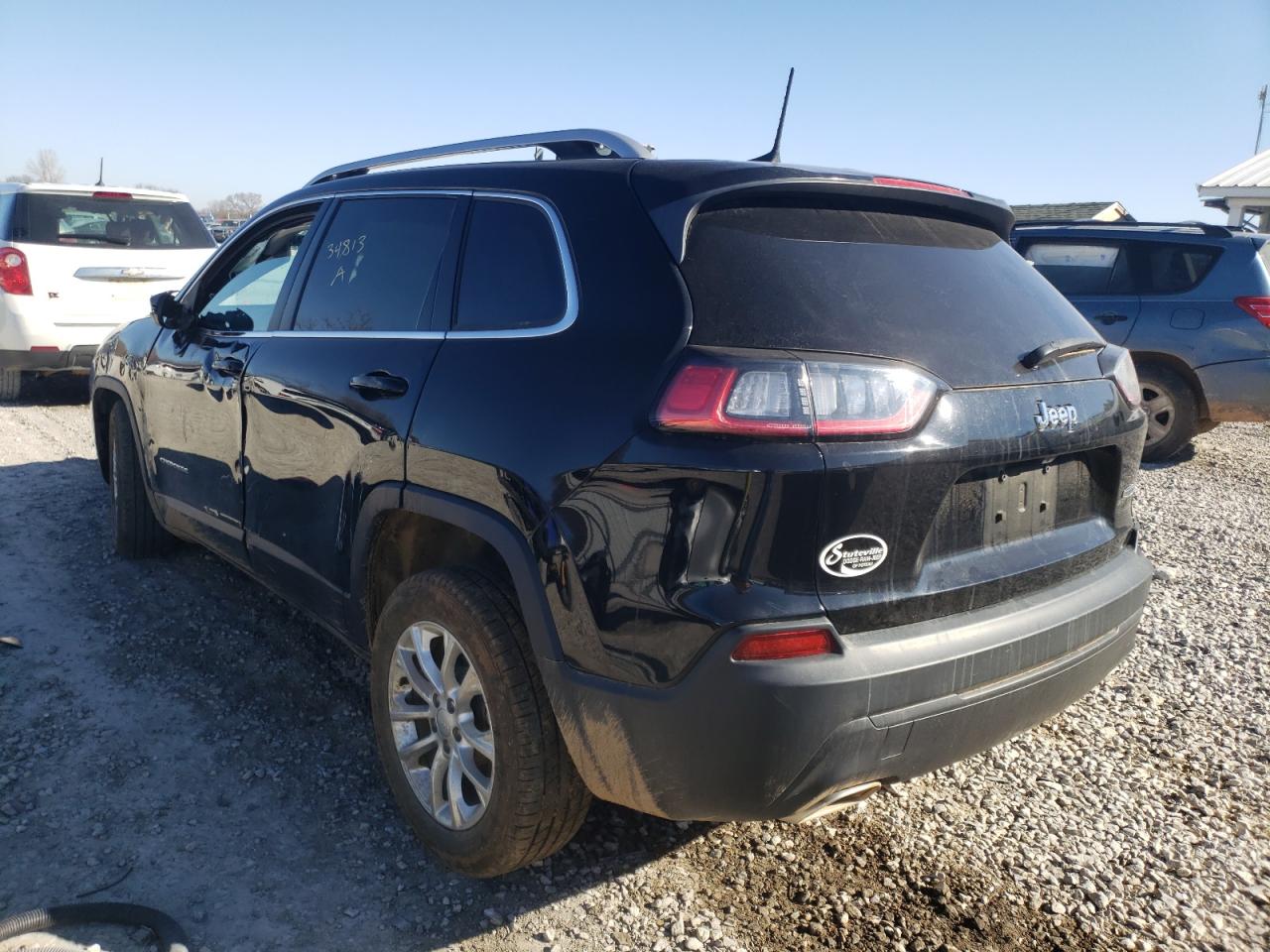 Photo 3 from auction – 2019 JEEP CHEROKEE L with VIN 1C4PJLCX2KD284782