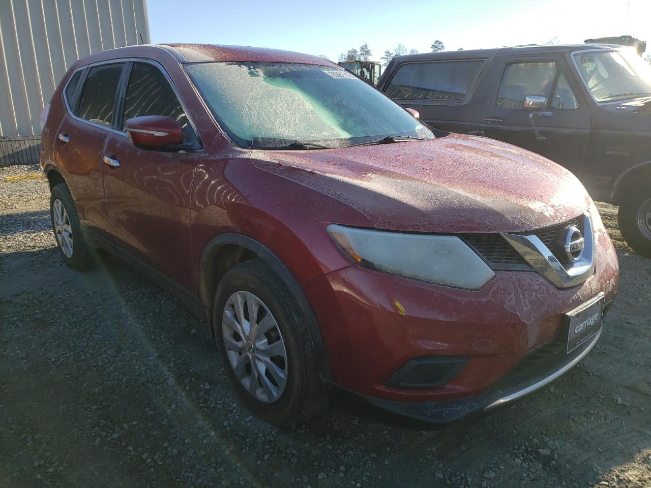 NISSAN ROGUE S 2015 with VIN KNMAT2MT3FP559134 - Photo from auction