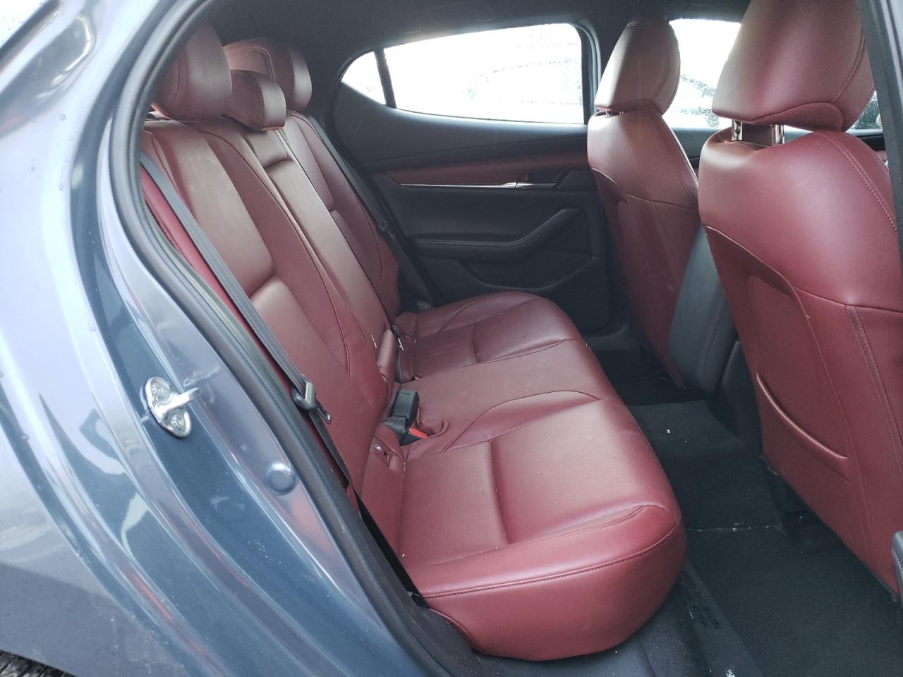 Photo 6 from auction – 2021 MAZDA 3 PREMIUM with VIN JM1BPBNY8M1335621
