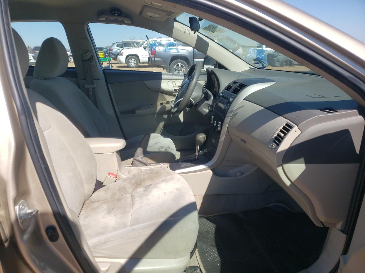 Photo 5 from auction – 2009 TOYOTA COROLLA BA with VIN 2T1BU40E39C142443