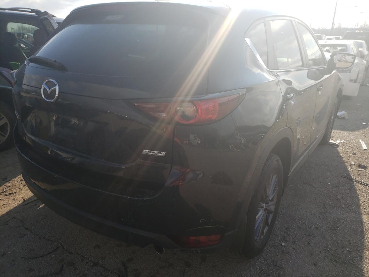 Photo 4 from auction – 2017 MAZDA CX-5 TOURI with VIN JM3KFBCLXH0146403