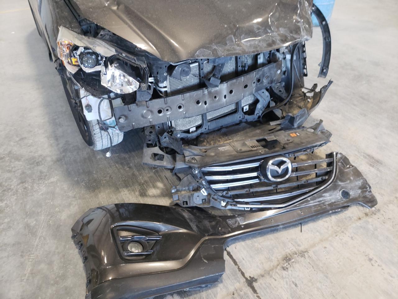Photo 9 from auction – 2016 MAZDA CX-5 TOURI with VIN JM3KE4CY9G0747388