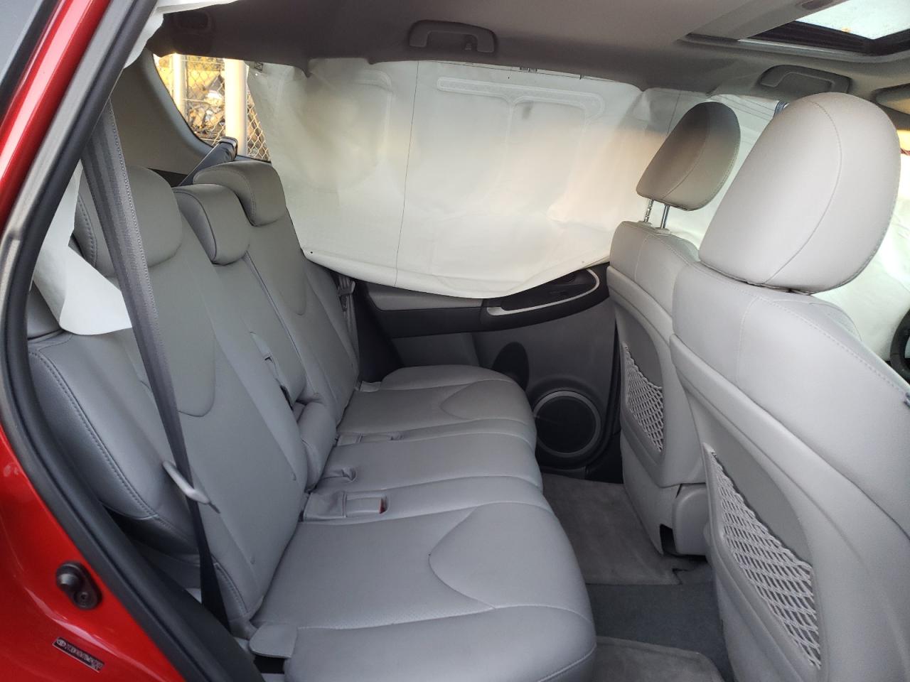 Photo 6 from auction – 2011 TOYOTA RAV4 LIMIT with VIN 2T3DK4DV7BW042303