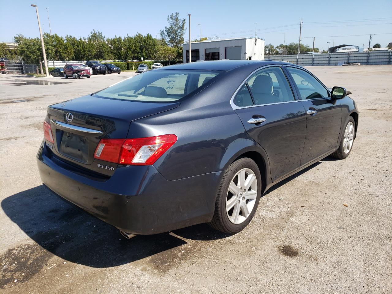 Photo 4 from auction – 2007 LEXUS ES 350 with VIN JTHBJ46G972050832