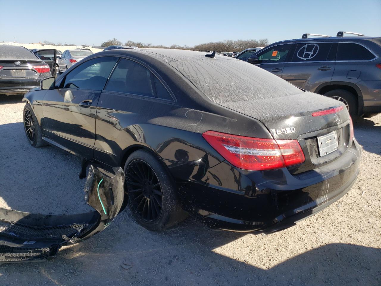 Photo 3 from auction – 2011 MERCEDES-BENZ E 550 with VIN WDDKJ7CB0BF068476