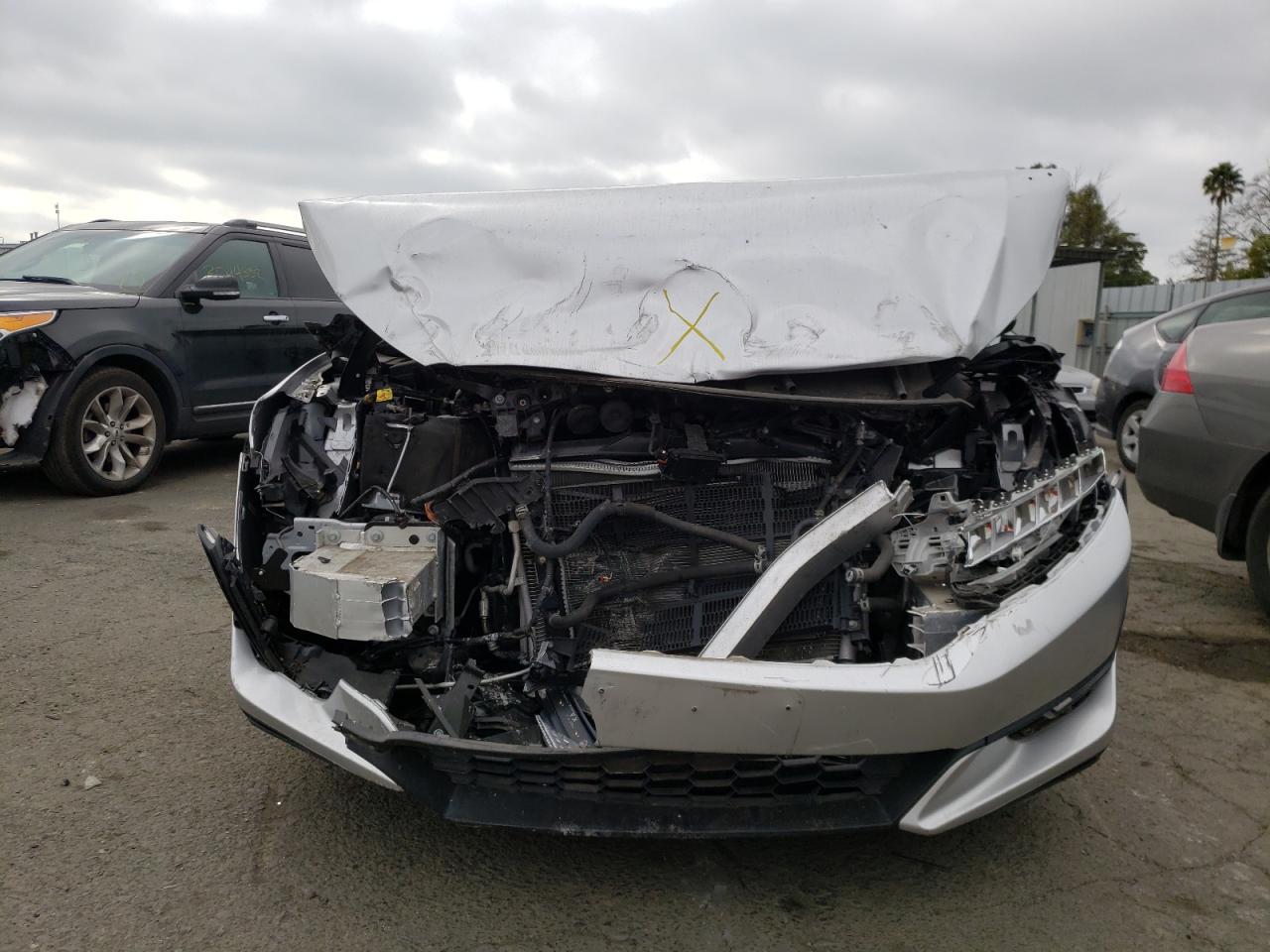 Photo 9 from auction – 2018 HONDA CLARITY with VIN JHMZC5F16JC010283