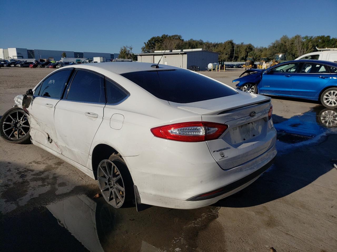 Photo 3 from auction – 2014 FORD FUSION SE with VIN 1FA6P0H71E5385608