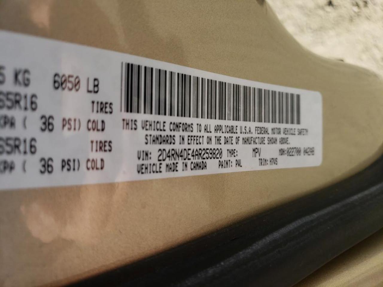Photo 10 from auction – 2010 DODGE GRAND CARA with VIN 2D4RN4DE4AR259820