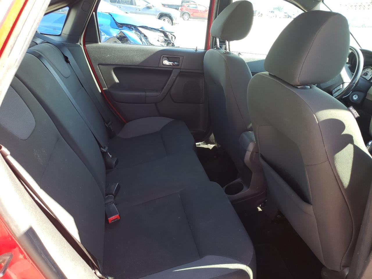 Photo 6 from auction – 2008 FORD FOCUS SE with VIN 1FAHP35N88W249987