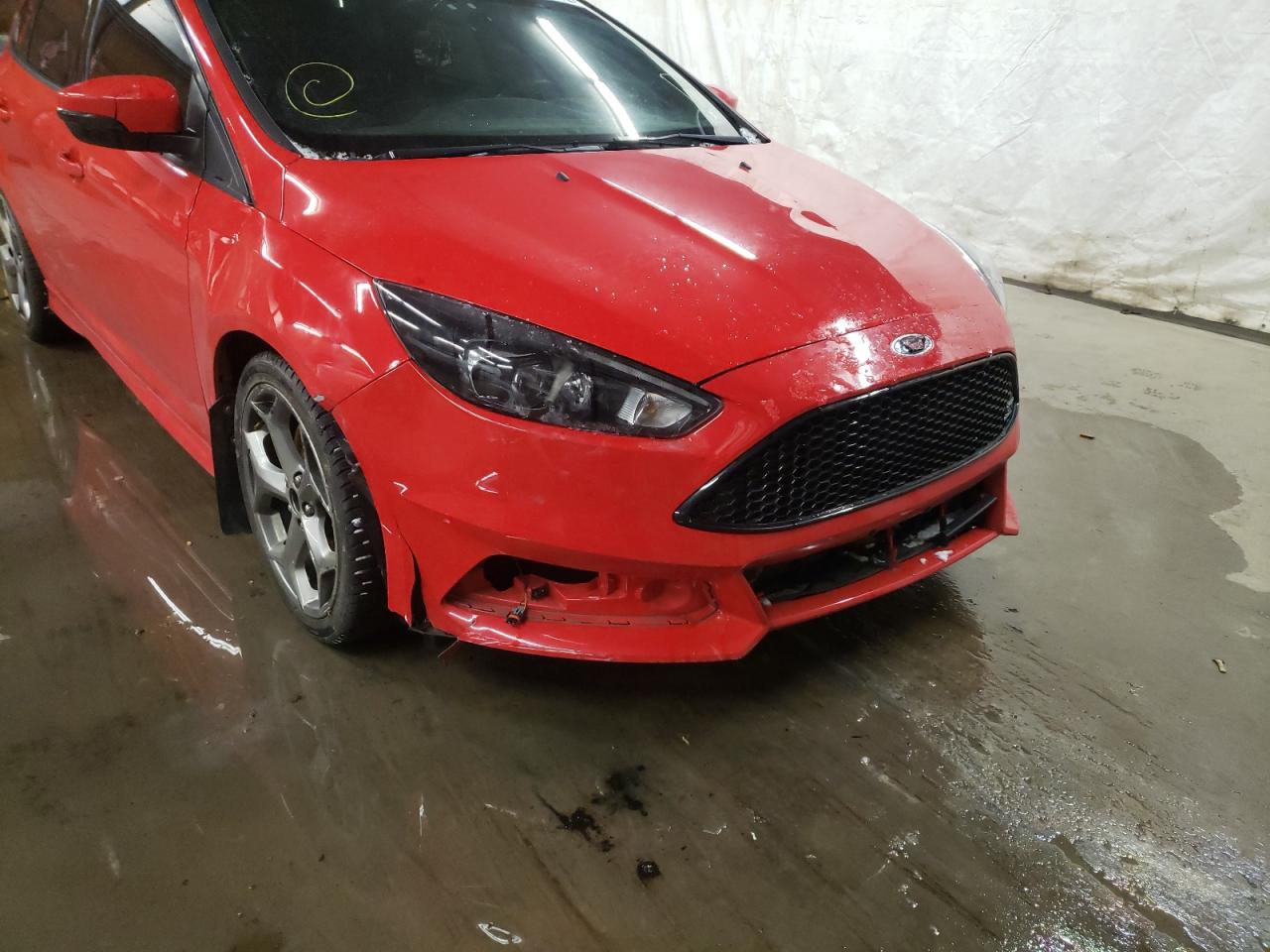 Photo 9 from auction – 2017 FORD FOCUS ST with VIN 1FADP3L95HL346876