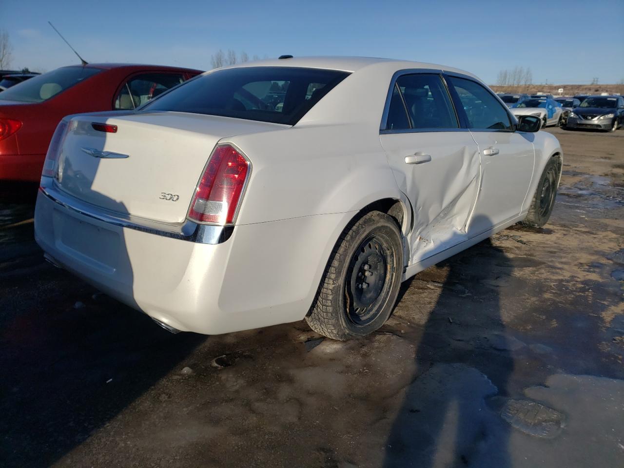 Photo 4 from auction – 2013 CHRYSLER 300 with VIN 2C3CCAAG5DH702293
