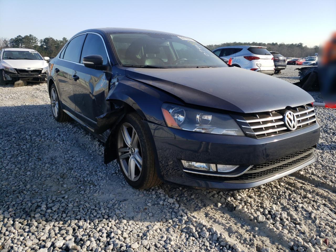 VOLKSWAGEN PASSAT SEL 2014 with VIN 1VWCN7A3XEC020744 - Photo from auction