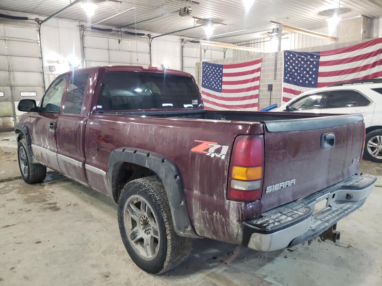 Photo 3 from auction – 2002 GMC NEW SIERRA with VIN 1GTEK19T42E234926
