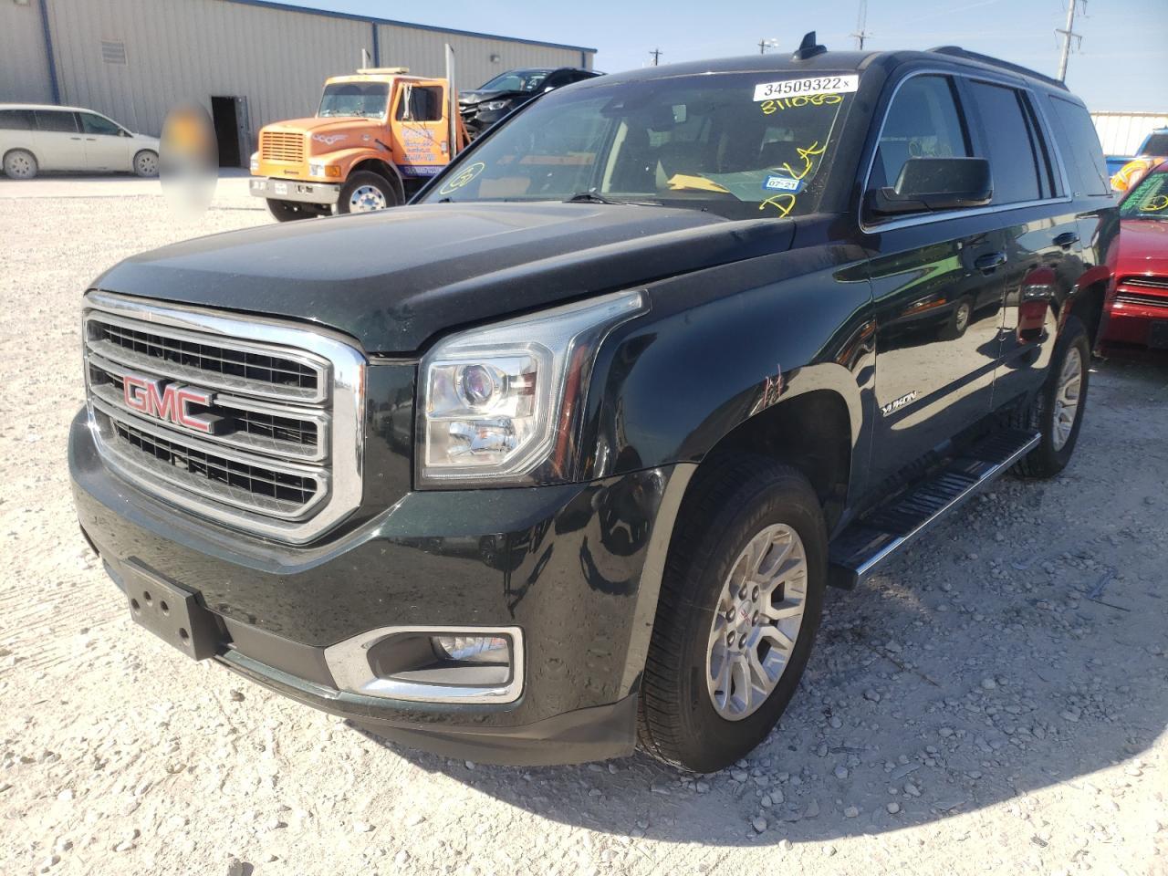 Photo 2 from auction – 2016 GMC YUKON SLT with VIN 1GKS1BKC5GR311085