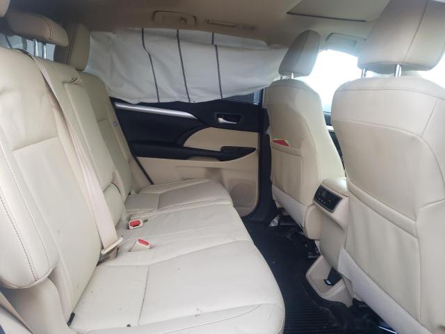 Photo 6 from auction – 2018 TOYOTA HIGHLANDER with VIN 5TDJGRFH6JS042219