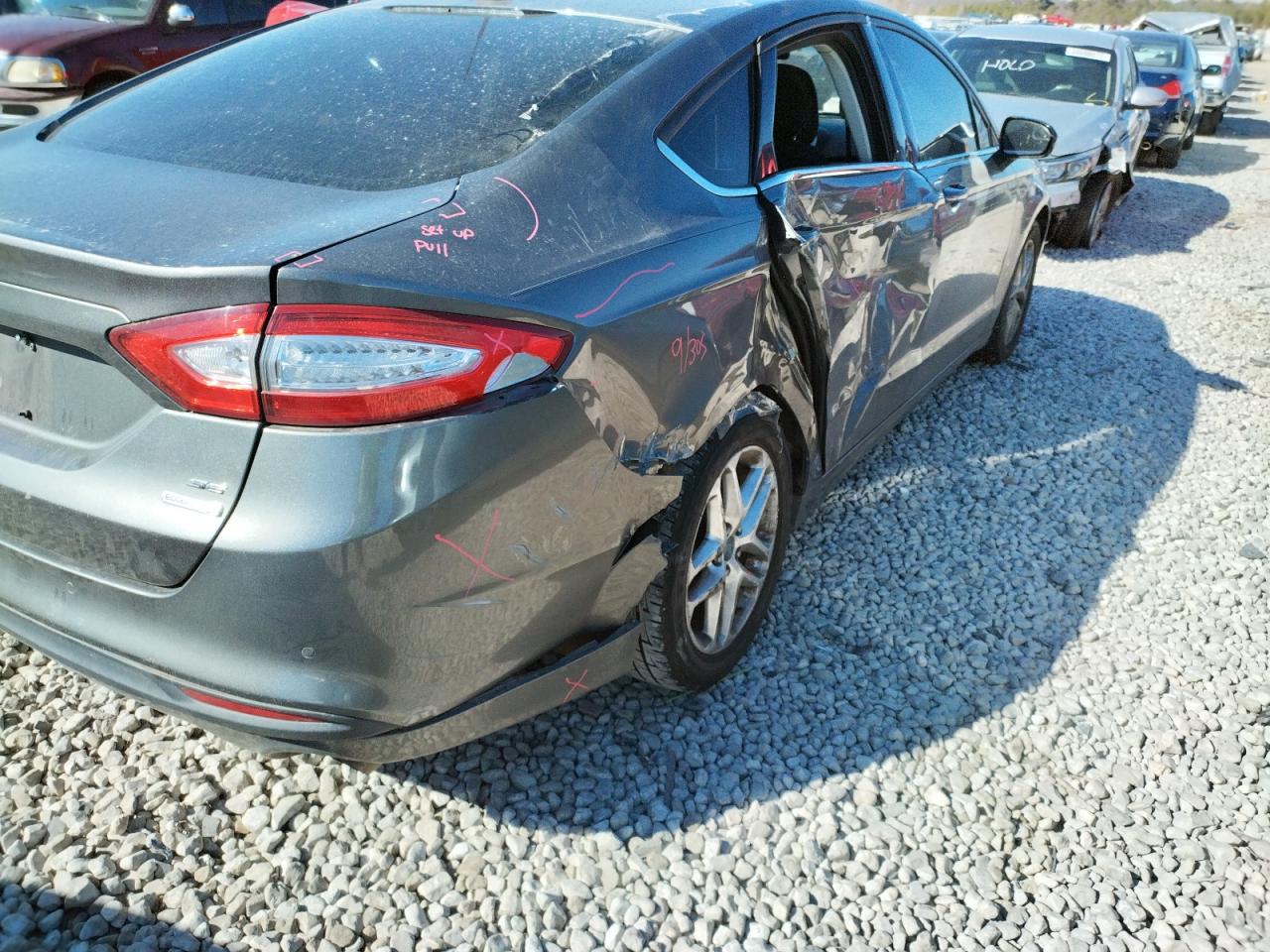 Photo 4 from auction – 2013 FORD FUSION SE with VIN 3FA6P0HR6DR277482