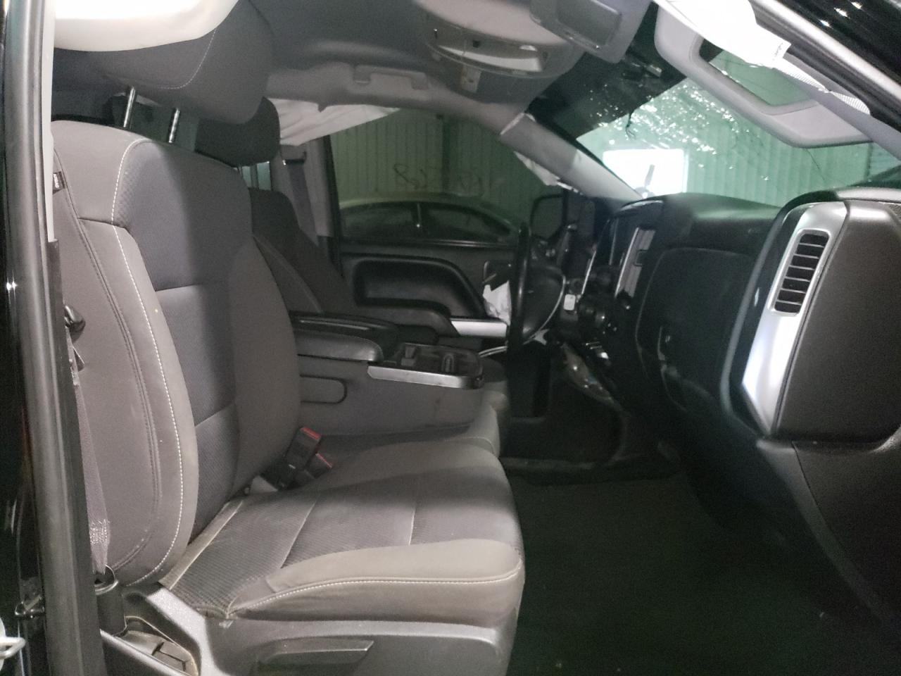 Photo 5 from auction – 2014 CHEVROLET SILVERADO with VIN 1GCVKREC0EZ232396