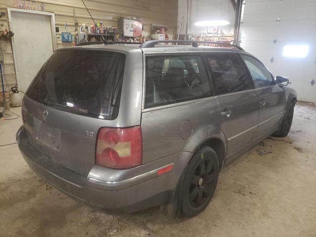 Photo 4 from auction – 2004 VOLKSWAGEN PASSAT GLX with VIN WVWWH63B74E063379