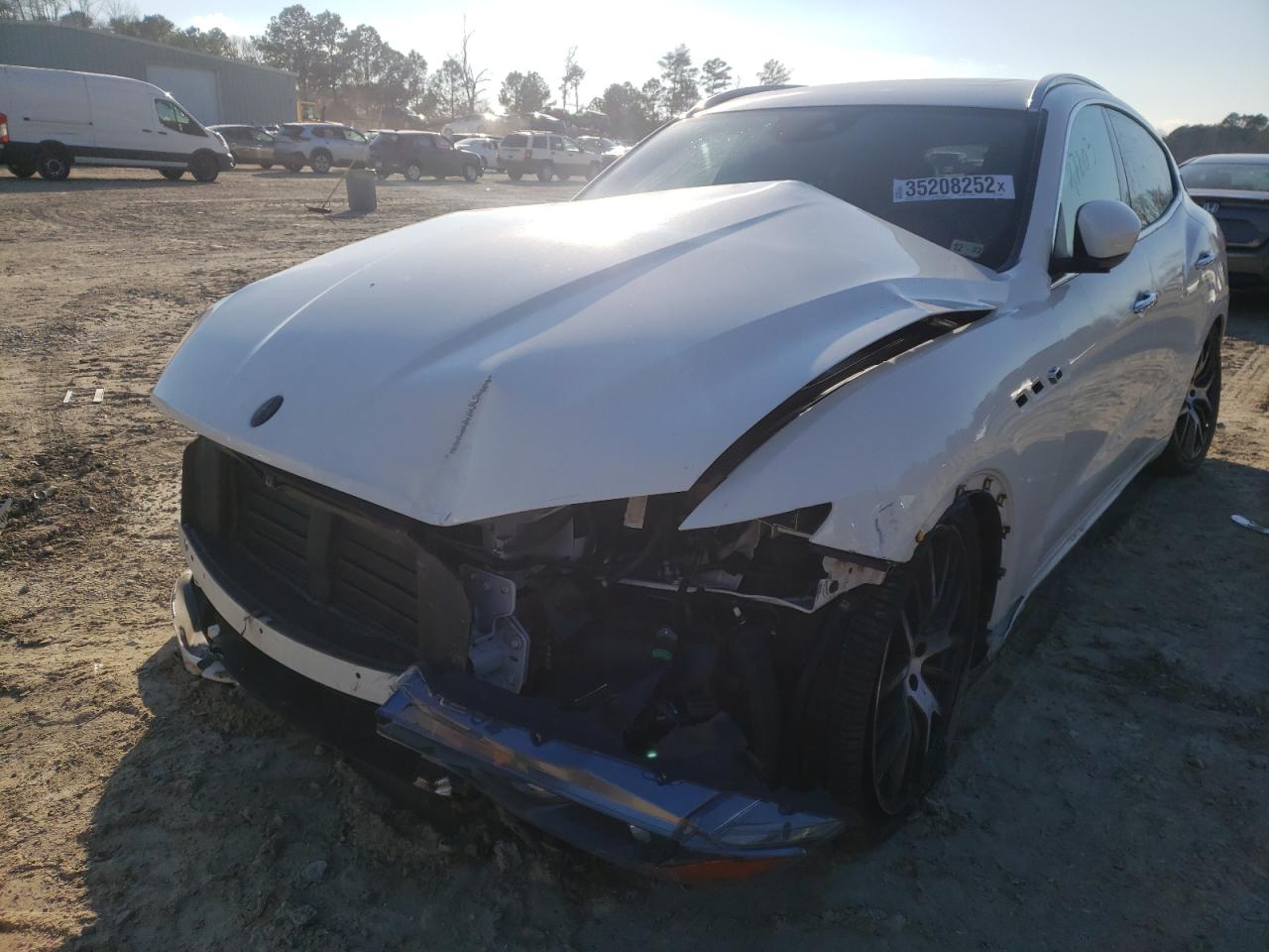 Photo 2 from auction – 2017 MASERATI LEVANTE LU with VIN ZN661XUL7HX226834