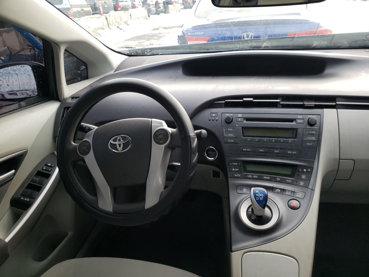 Photo 9 from auction – 2011 TOYOTA PRIUS with VIN JTDKN3DU5B0300841