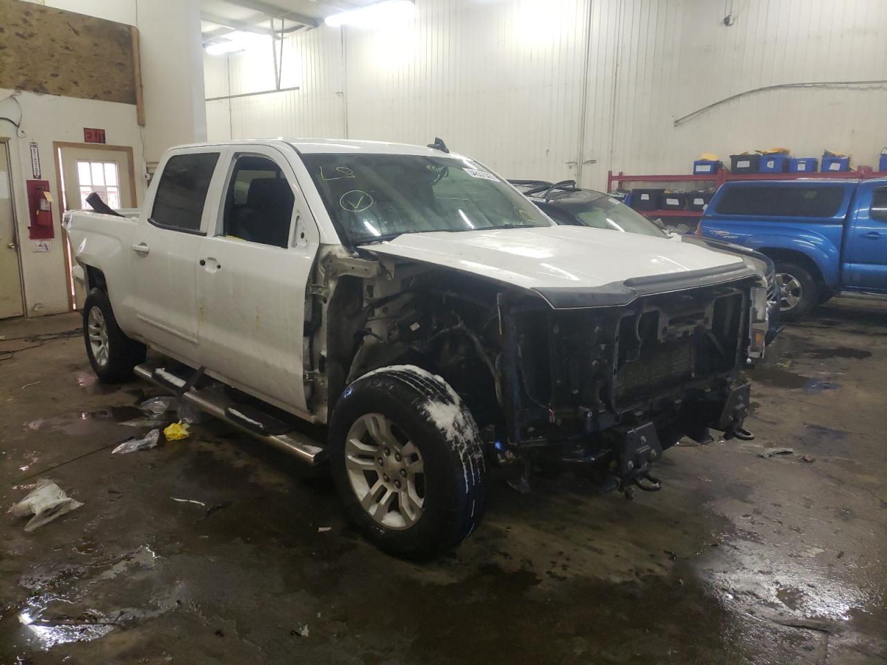 CHEVROLET SILVERADO 2016 with VIN 3GCUKREC2GG189579 - Photo from auction